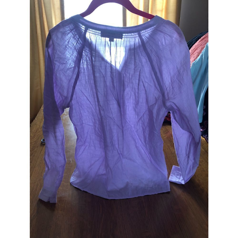 LOFT Lilac Henley Style Pullover Size Small - Picture 2 of 8